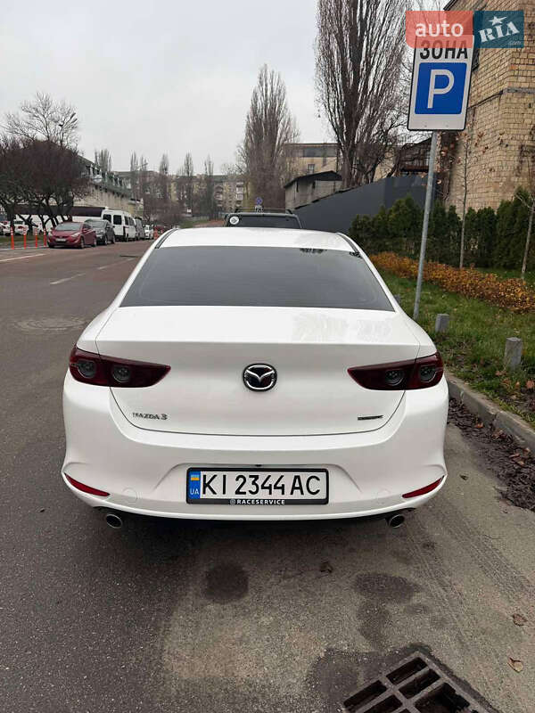 Седан Mazda 3 2019 в Киеве фото 5 Седан Mazda 3 2019 в Киеве