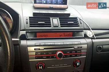 Седан Mazda 3 2007 в Виннице