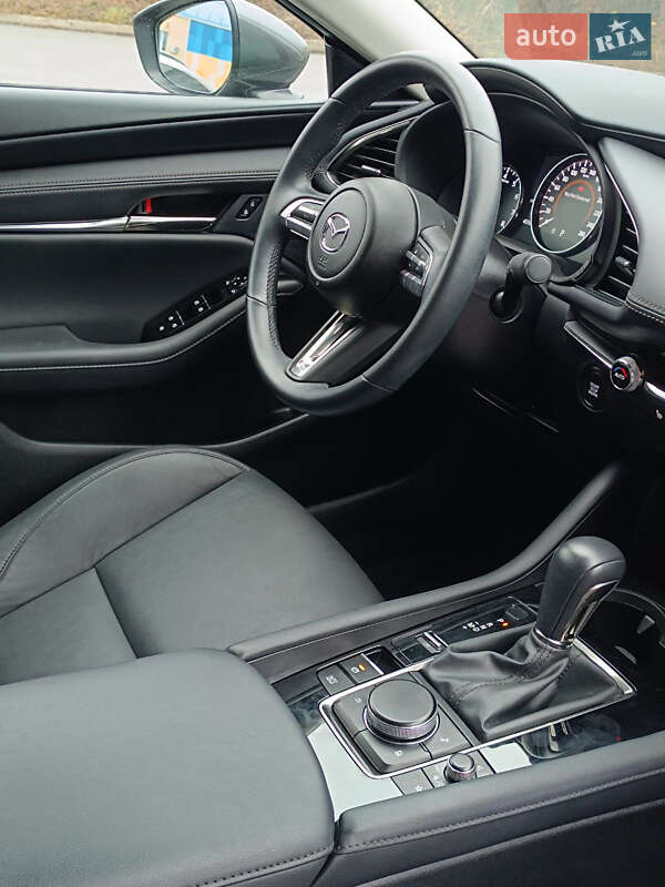 Седан Mazda 3 2022 в Днепре фото 28 Седан Mazda 3 2022 в Днепре