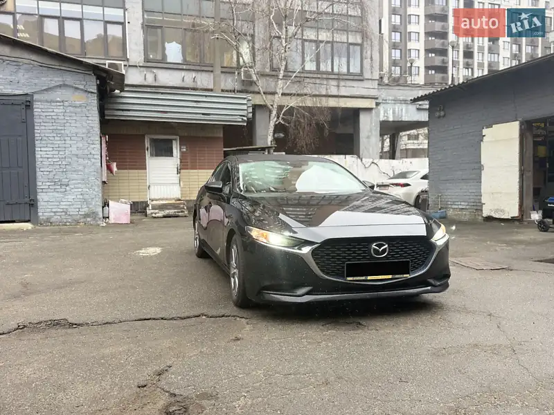 Mazda 3 2019