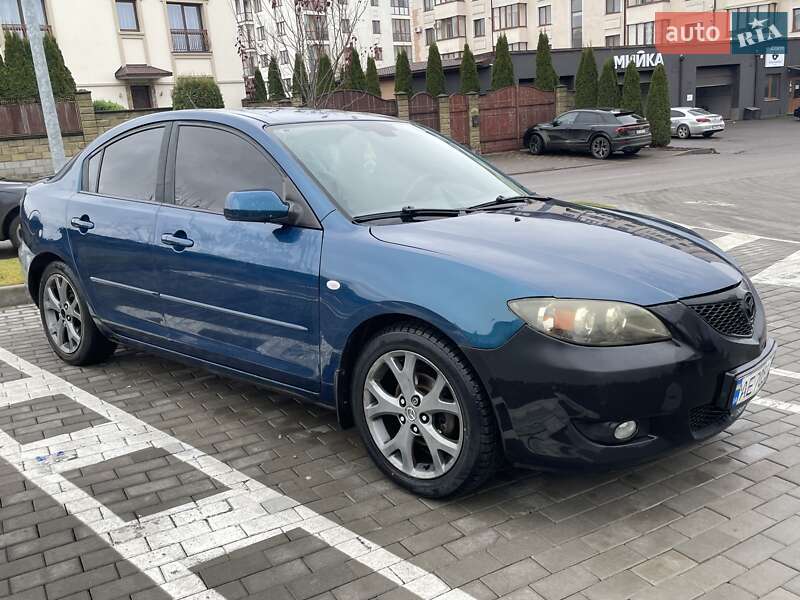 Седан Mazda 3 2007 в Ровно