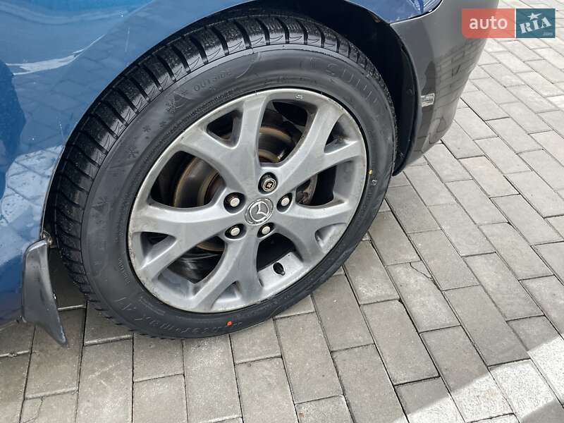 Седан Mazda 3 2007 в Ровно