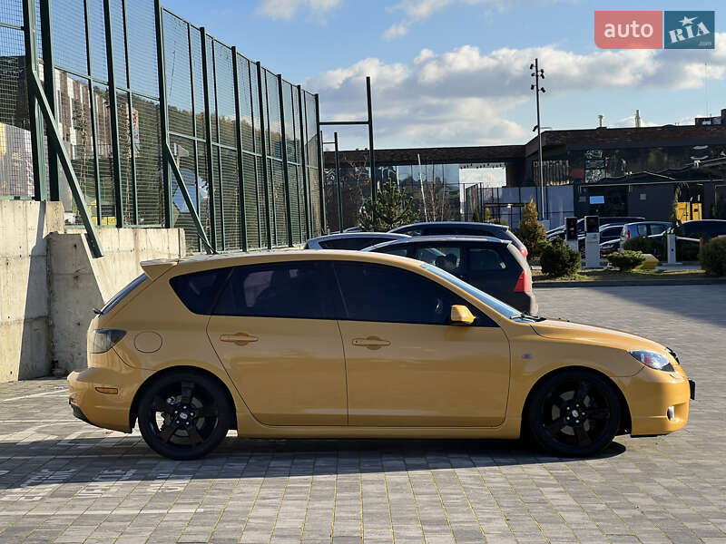 Хэтчбек Mazda 3 2005 в Львове