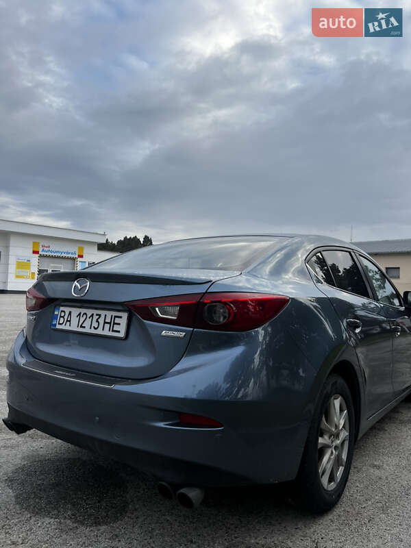 Седан Mazda 3 2013 в Кропивницькому
