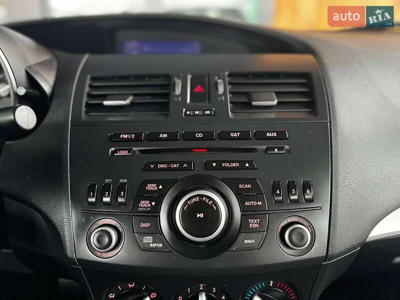 Седан Mazda 3 2011 в Виннице фото 30 Седан Mazda 3 2011 в Виннице