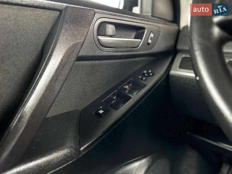 Седан Mazda 3 2011 в Виннице фото 32 Седан Mazda 3 2011 в Виннице