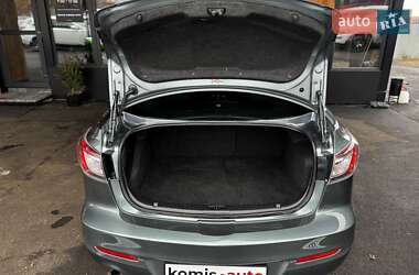 Седан Mazda 3 2011 в Виннице фото 27 Седан Mazda 3 2011 в Виннице