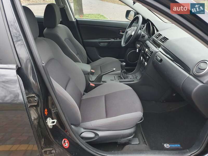 Хэтчбек Mazda 3 2008 в Кропивницком