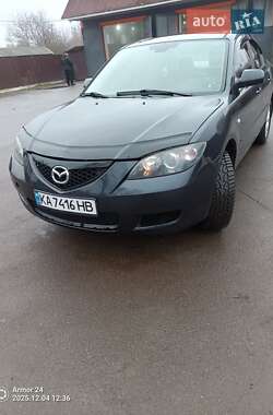 Седан Mazda 3 2007 в Мені
