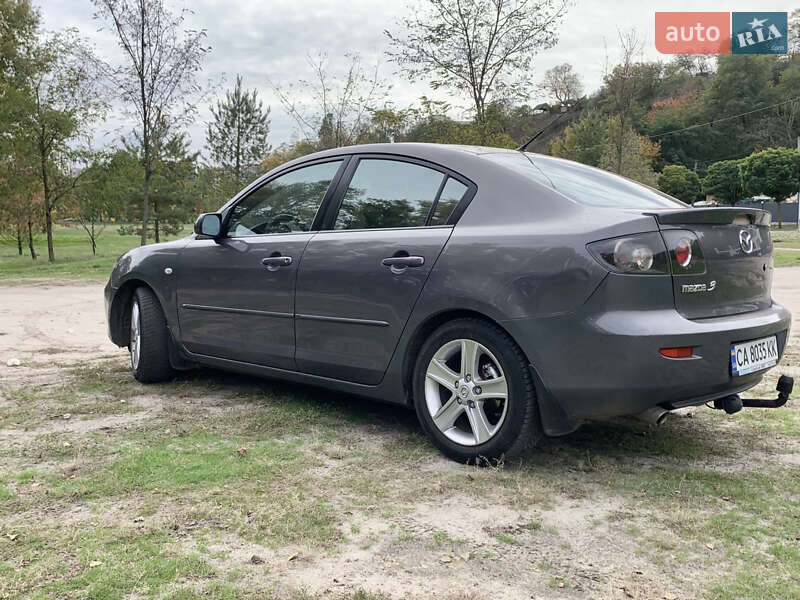 Седан Mazda 3 2008 в Черкасах