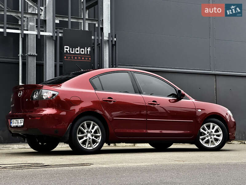 Седан Mazda 3 2008 в Києві