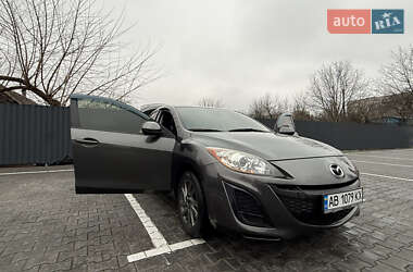 Седан Mazda 3 2012 в Вінниці