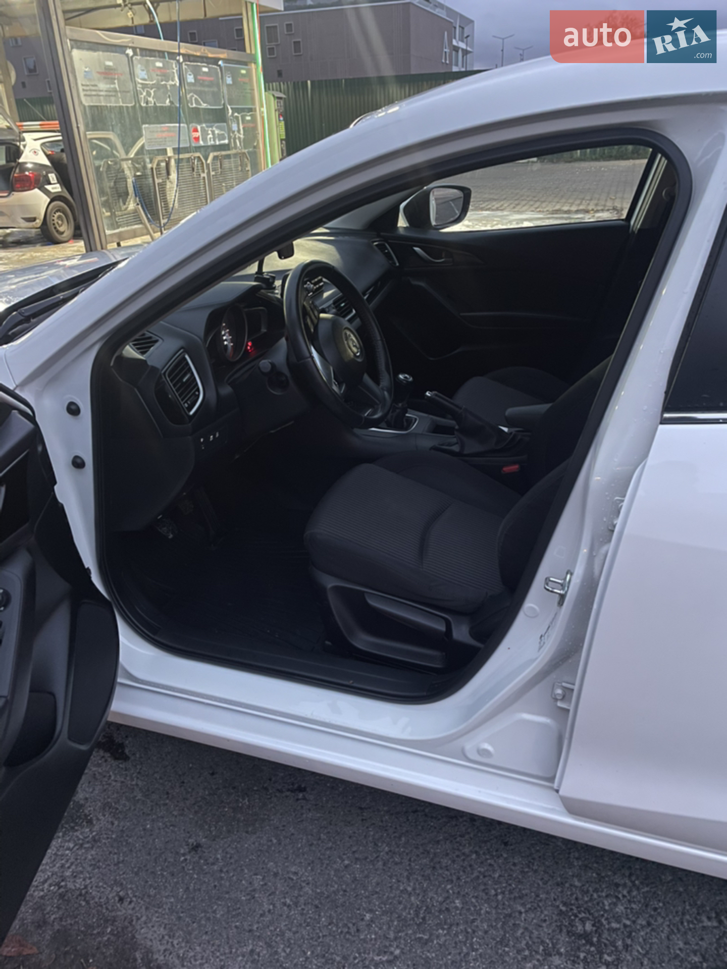2015 Mazda 3 - мініатюра 17