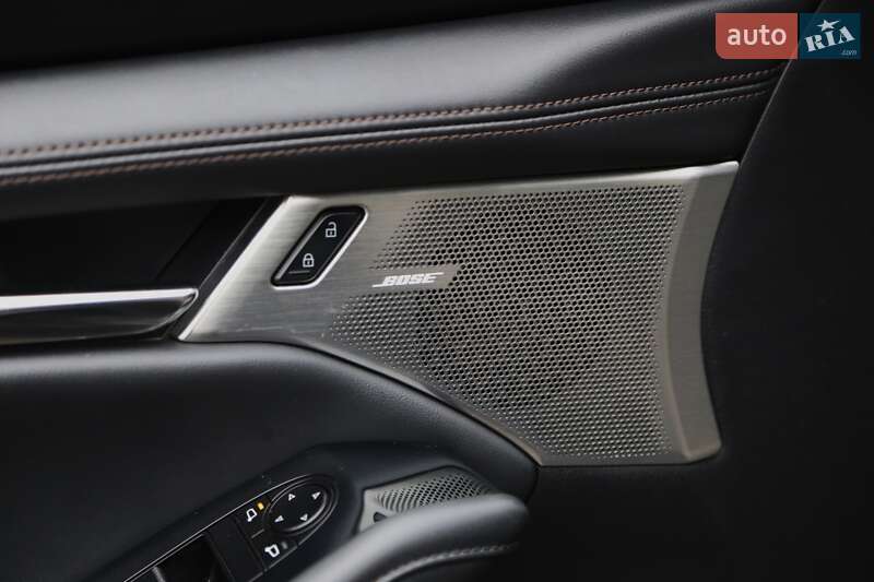 Хэтчбек Mazda 3 2019 в Киеве фото 25 Хэтчбек Mazda 3 2019 в Киеве