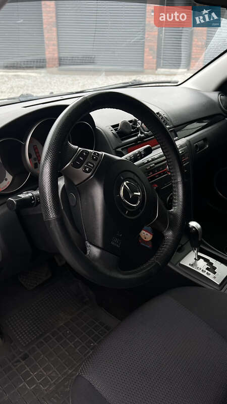 Хэтчбек Mazda 3 2006 в Житомире