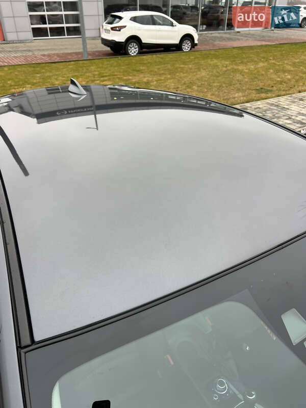 Хэтчбек Mazda 3 2015 в Мукачево