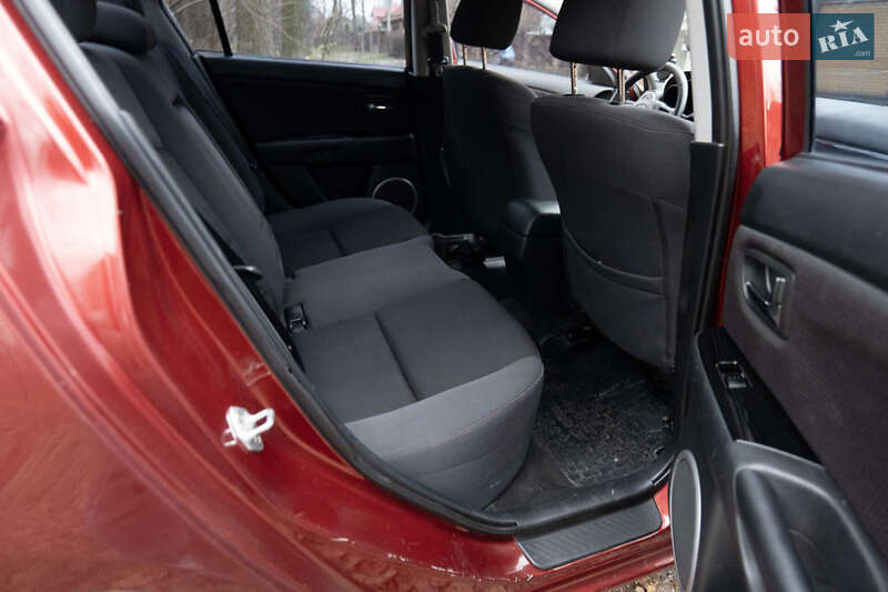 Седан Mazda 3 2008 в Києві