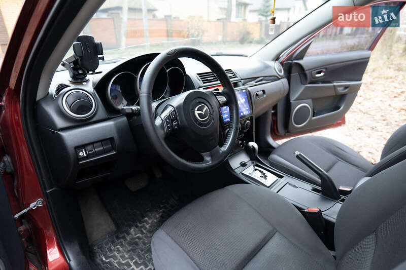 Седан Mazda 3 2008 в Києві