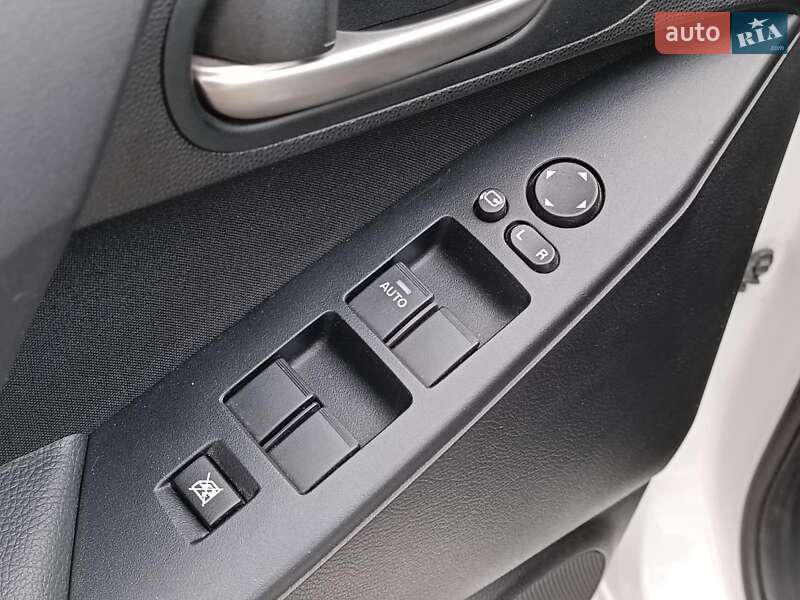 Седан Mazda 3 2010 в Харькове фото 22 Седан Mazda 3 2010 в Харькове