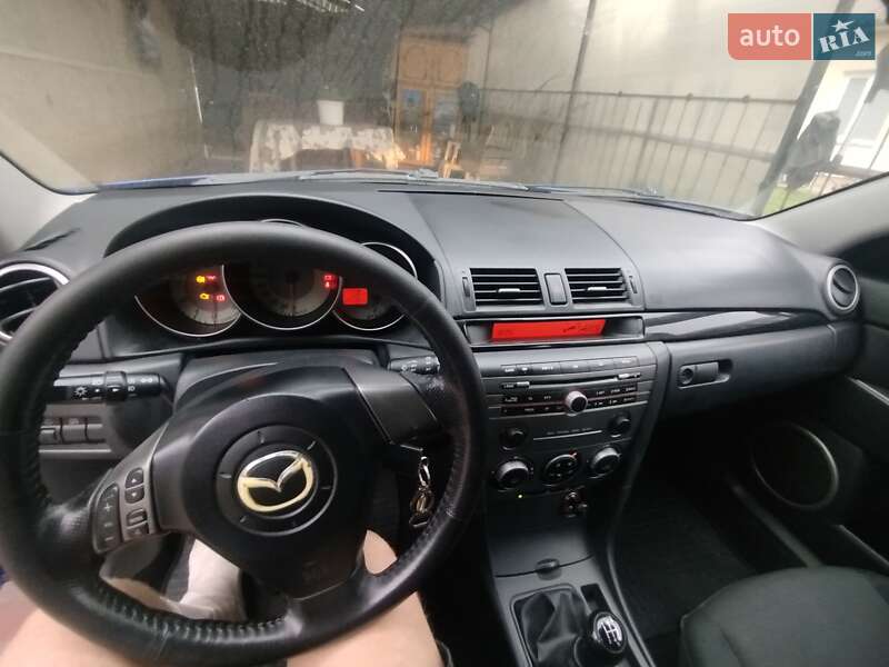 Хетчбек Mazda 3 2007 в Чернівцях фото 4 Хетчбек Mazda 3 2007 в Чернівцях