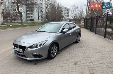 Седан Mazda 3 2016 в Запоріжжі