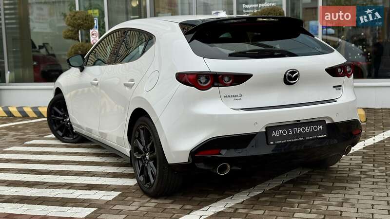 Хэтчбек Mazda 3 2024 в Чернигове