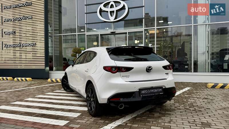 Хэтчбек Mazda 3 2024 в Чернигове