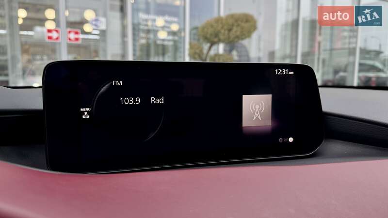 Хэтчбек Mazda 3 2024 в Чернигове