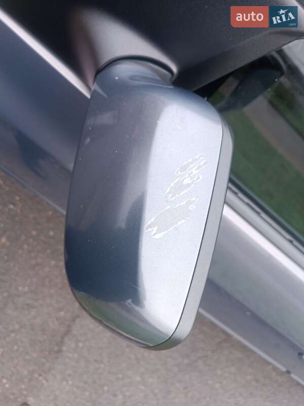 Хэтчбек Mazda 3 2007 в Южноукраинске фото 24 Хэтчбек Mazda 3 2007 в Южноукраинске