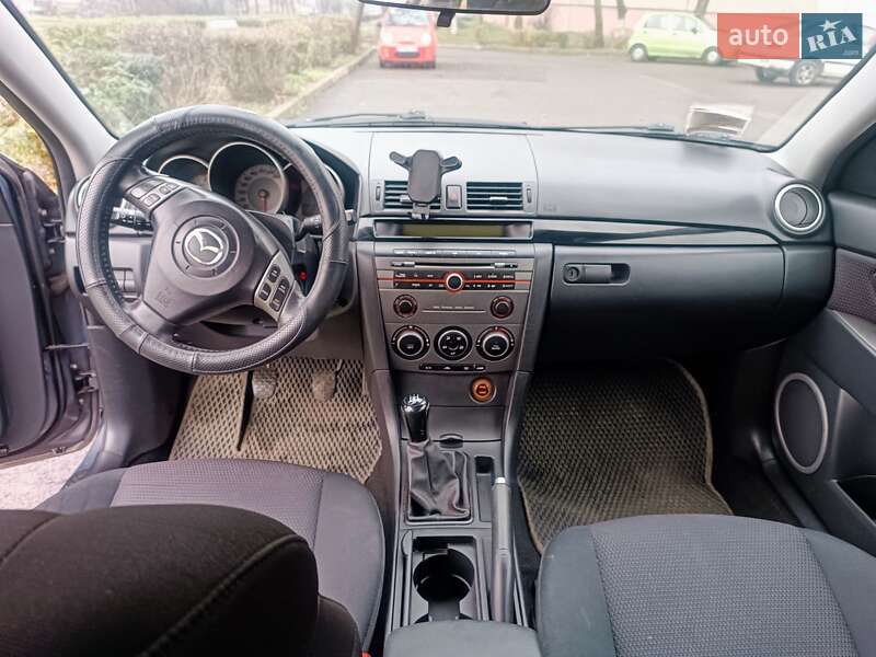 Хэтчбек Mazda 3 2007 в Южноукраинске фото 20 Хэтчбек Mazda 3 2007 в Южноукраинске