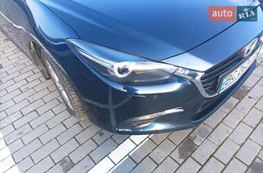 Хэтчбек Mazda 3 2017 в Калуше