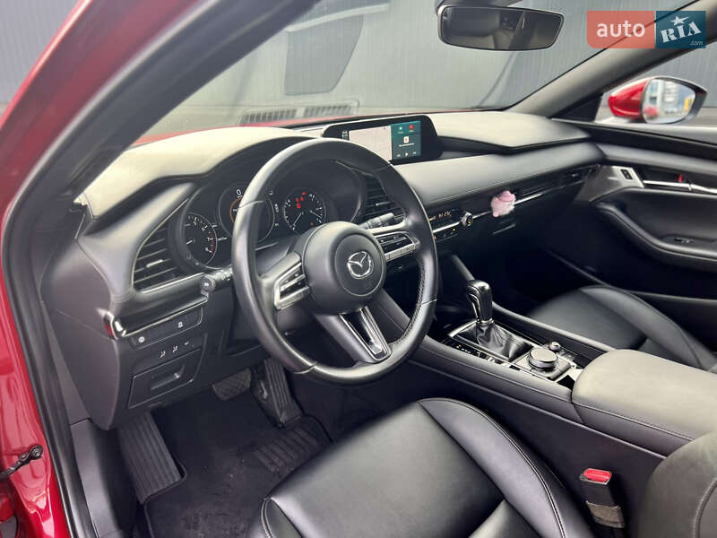 Хэтчбек Mazda 3 2019 в Киеве