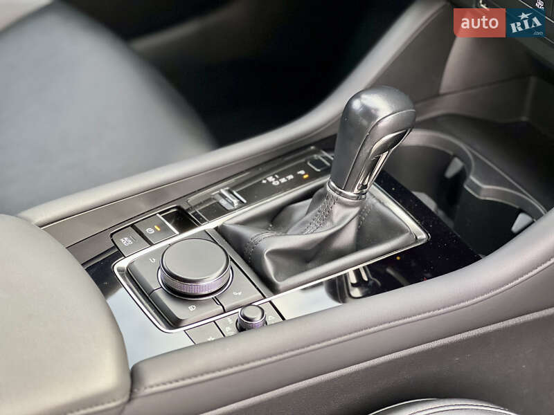 Хэтчбек Mazda 3 2019 в Киеве