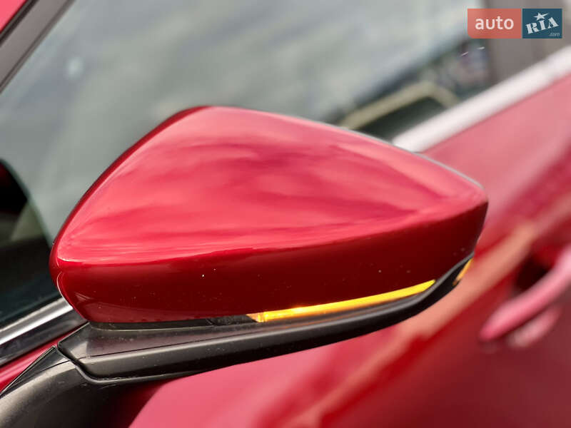 Хэтчбек Mazda 3 2019 в Киеве