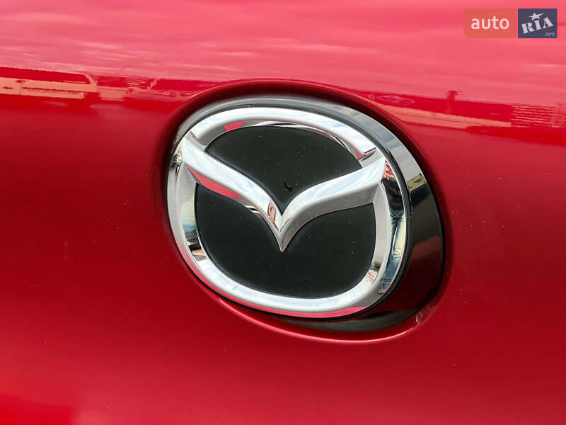 Хэтчбек Mazda 3 2019 в Киеве