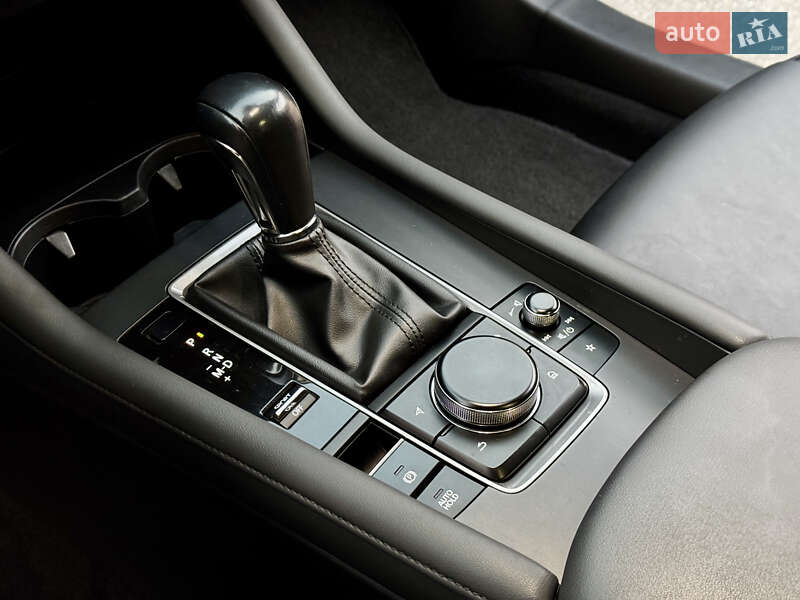 Седан Mazda 3 2020 в Киеве