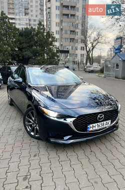 Седан Mazda 3 2022 в Одессе