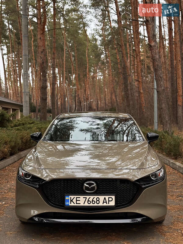 Хэтчбек Mazda 3 2024 в Днепре