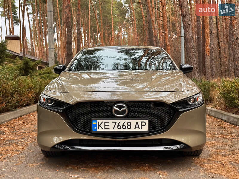Хэтчбек Mazda 3 2024 в Днепре