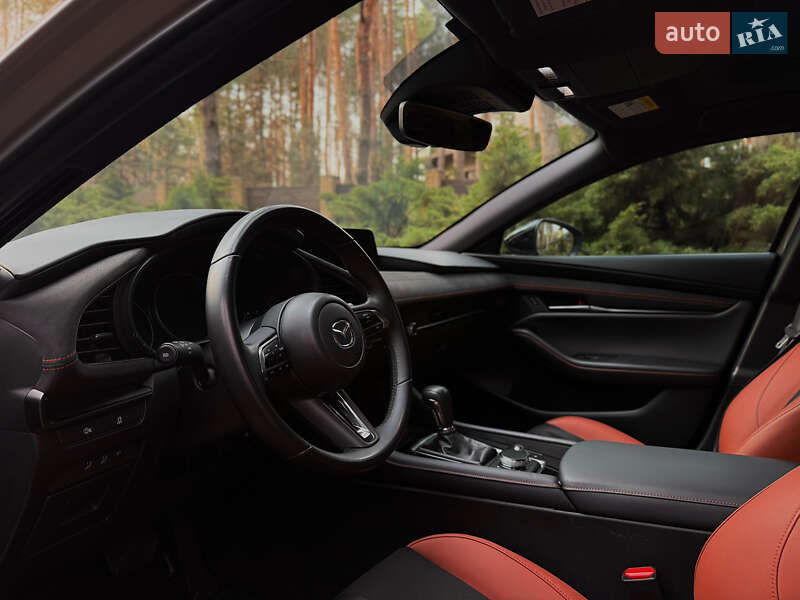 Хэтчбек Mazda 3 2024 в Днепре