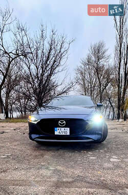 Хетчбек Mazda 3 2023 в Кам'янському