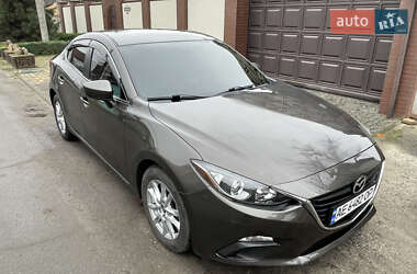 Седан Mazda 3 2016 в Днепре