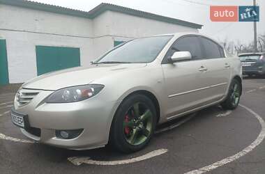 Седан Mazda 3 2004 в Гадяче
