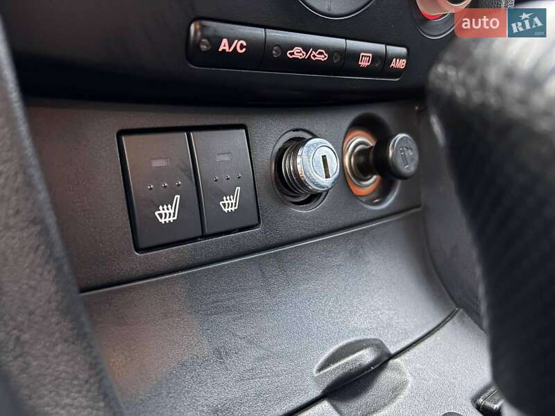 Седан Mazda 3 2005 в Николаеве