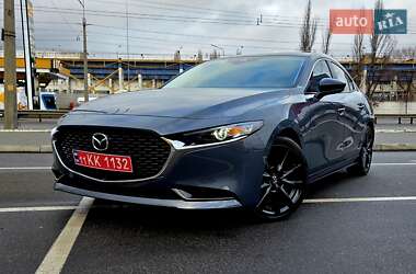Седан Mazda 3 2023 в Киеве
