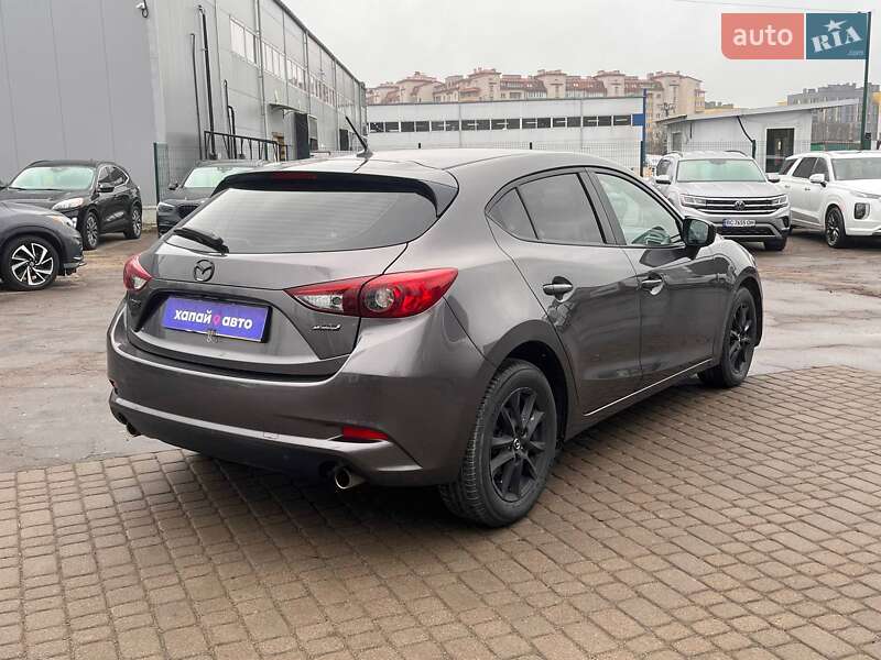 Хэтчбек Mazda 3 2018 в Львове фото 5 Хэтчбек Mazda 3 2018 в Львове