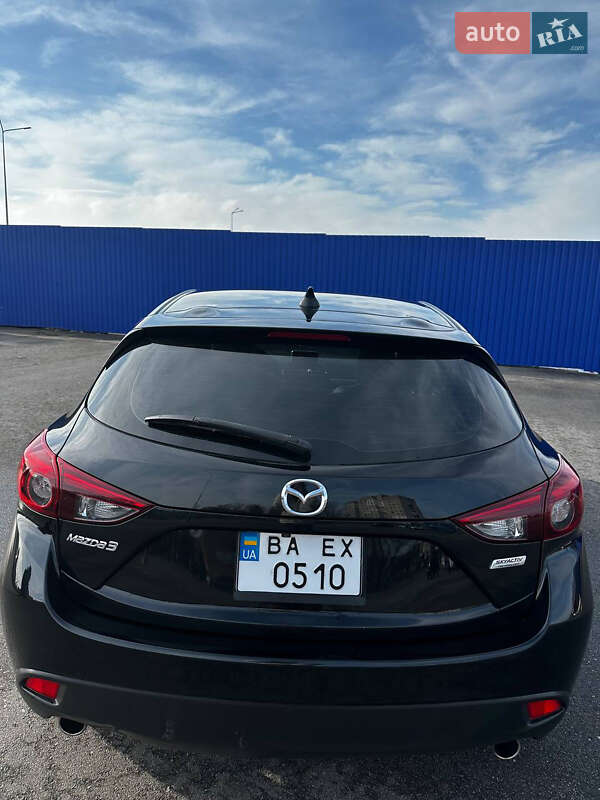 Хетчбек Mazda 3 2014 в Кропивницькому