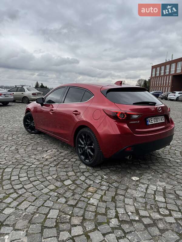 Хэтчбек Mazda 3 2013 в Днепре