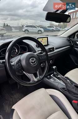Хэтчбек Mazda 3 2013 в Днепре