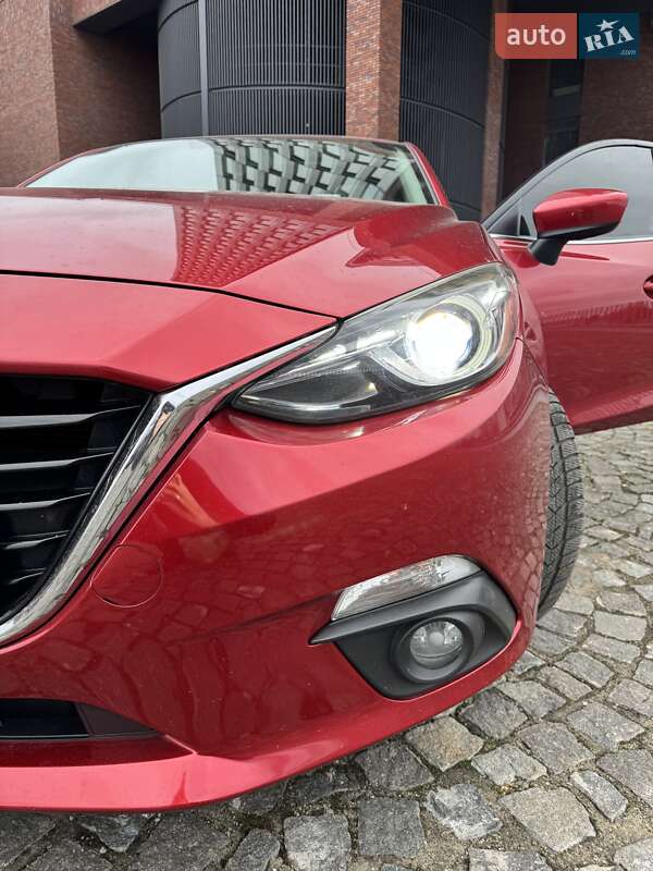 Хэтчбек Mazda 3 2013 в Днепре
